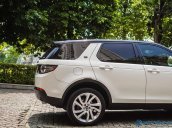 Cần bán xe LandRover RangeRover Discovery đời 2016, màu trắng