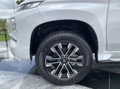 New Mitsubishi Pajero Sport 2020, mẫu SUV đáng mua nhất năm 2020, ưu đãi cực lớn cuối năm, nhanh tay liên hệ