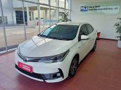 Bán Toyota Corolla Altis đời 2017, màu trắng