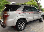 Bán Toyota Fortuner 2.5 G sản xuất năm 2010, màu bạc còn mới