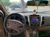 Bán Toyota Fortuner 2.5 G sản xuất năm 2010, màu bạc còn mới