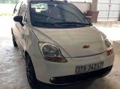 Xe Chevrolet Spark LT 0.8 MT năm 2010, màu trắng còn mới 