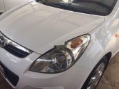 Cần bán lại xe Hyundai i20 sản xuất năm 2011, nhập khẩu nguyên chiếc còn mới, giá chỉ 290 triệu