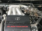 Cần bán xe Toyota Camry năm sản xuất 1993, nhập khẩu nguyên chiếc còn mới