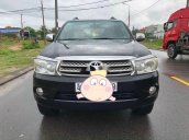 Bán Toyota Fortuner 2010, màu đen còn mới, giá 410tr