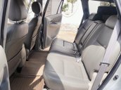 Bán xe Toyota Innova 2.0E 2015, màu bạc