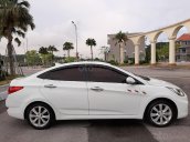 Bán nhanh chiếc Hyundai Accent MT xe giá thấp, giao nhanh toàn quốc