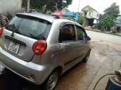 Cần bán Chevrolet Spark năm 2010 còn mới giá cạnh tranh