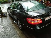 Xe Mercedes E class năm 2010 còn mới, giá tốt