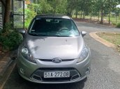 Bán Ford Fiesta sản xuất 2011, màu xám như mới