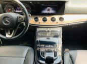 Mercedes E200 đời 2017, màu đen, xe đẹp giá tốt