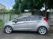 Bán Ford Fiesta sản xuất 2011, màu xám như mới