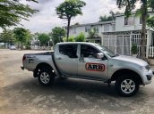 Cần bán gấp Mitsubishi Triton đời 2013, màu bạc, nhập khẩu, số sàn