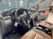 Toyota Innova 2.0V 2017, bản cao cấp nhất, xe đẹp như mới, có trả góp