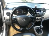 Hyundai Grand i10 bản đủ số sàn