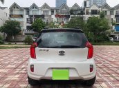 Cần bán Kia Picanto đời 2014, màu trắng