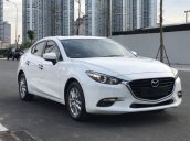 Ưu đãi giảm giá sâu với chiếc Mazda 3 màu trắng, sản xuất năm 2019, xe giá tốt, giao nhanh