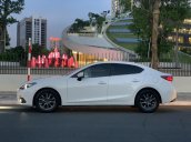 Ưu đãi giảm giá sâu với chiếc Mazda 3 màu trắng, đời 2015, xe còn mới, một đời chủ sử dụng