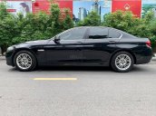 BMW 520i sản xuất 2014 đen/kem biển HN, full option: Cửa hit, đá cốp, màn hình to