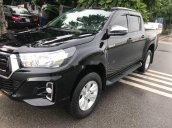 Bán Toyota Hilux sản xuất năm 2019, màu đen, xe nhập còn mới