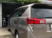 Bán Toyota Innova 2.0E sản xuất 2018, màu ghi vàng