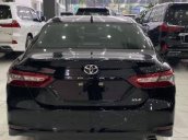 Bán Toyota Camry XLE đời 2020, màu đen, nhập khẩu, full option, mới 100%