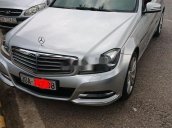 Bán Mercedes C250 đời 2014, màu bạc còn mới