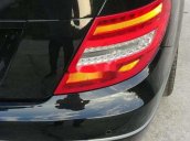 Cần bán lại xe Mercedes C200 sản xuất 2011, màu đen, xe nhập giá cạnh tranh