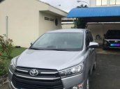 Cần bán xe Toyota Innova sản xuất 2019, màu bạc