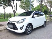 Cần bán gấp Toyota Wigo sản xuất năm 2018, màu trắng, xe nhập 