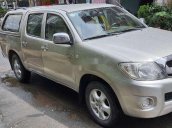 Bán Toyota Hilux năm sản xuất 2011, màu bạc, nhập khẩu nguyên chiếc 