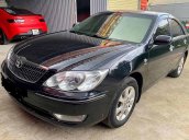 Bán Toyota Camry 2.4G năm 2005, màu đen còn mới