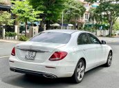 Bán Mercedes E250 model 2018, màu trắng