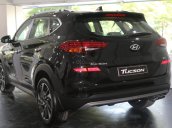 Hyundai Tucson khuyến mãi: Giảm trực tiếp tiền mặt + trả góp 85% + trả trước 220tr nhận xe ngay