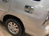 Bán Toyota Innova năm sản xuất 2009, màu bạc xe gia đình, giá chỉ 225 triệu