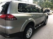 Cần bán Mitsubishi Pajero Sport đời 2016, số tự động, màu vàng cát