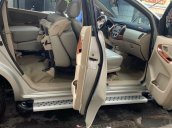 Gia đình bán Toyota Innova 2007, màu vàng cát