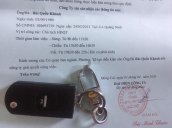 Cần bán gấp Ford Escape năm 2010, màu bạc còn mới