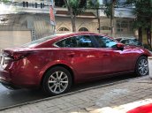 Cần bán gấp Mazda 6 sản xuất năm 2019, màu đỏ 
