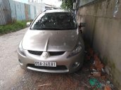 Bán xe Mitsubishi Grandis năm sản xuất 2005, màu xám, nhập khẩu còn mới