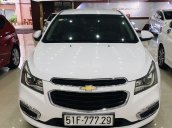 Bán Chevrolet Cruze năm sản xuất 2016, màu trắng còn mới  