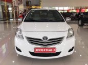 Bán nhanh Toyota Vios đời 2011, màu trắng