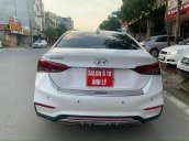 Bán xe Hyundai Accent đời 2018, chính chủ sử dụng