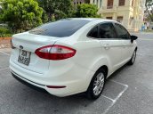 Ford Fiesta năm sản xuất  2016 màu trắng, giá bán 345 Tr