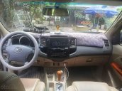 Bán ô tô Toyota Fortuner đời 2010, màu bạc xe gia đình