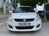 Bán gấp Swift 2015, giá 380 triệu, xe gia đình đi giữ gìn