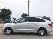 Bán Ssangyong Stavic đời 2008, màu bạc, xe nhập còn mới