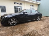 Cần bán Mercedes E300 AMG, màu đen