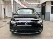 Ưu đãi phí trước bạ + quà tặng phụ kiện chính hãng Tiguan Luxury 2.0TSI màu đen - nội thất kem sang trọng, LH Ms Uyên