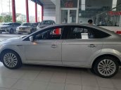 Cần bán xe Ford Mondeo đời 2011, màu bạc  